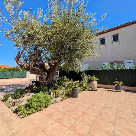 Maison Avec Piscine Pour 16 فيلة *