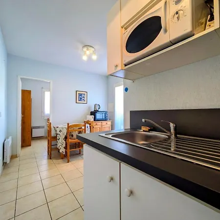 Maison Avec Piscine Pour 16 فيلة *